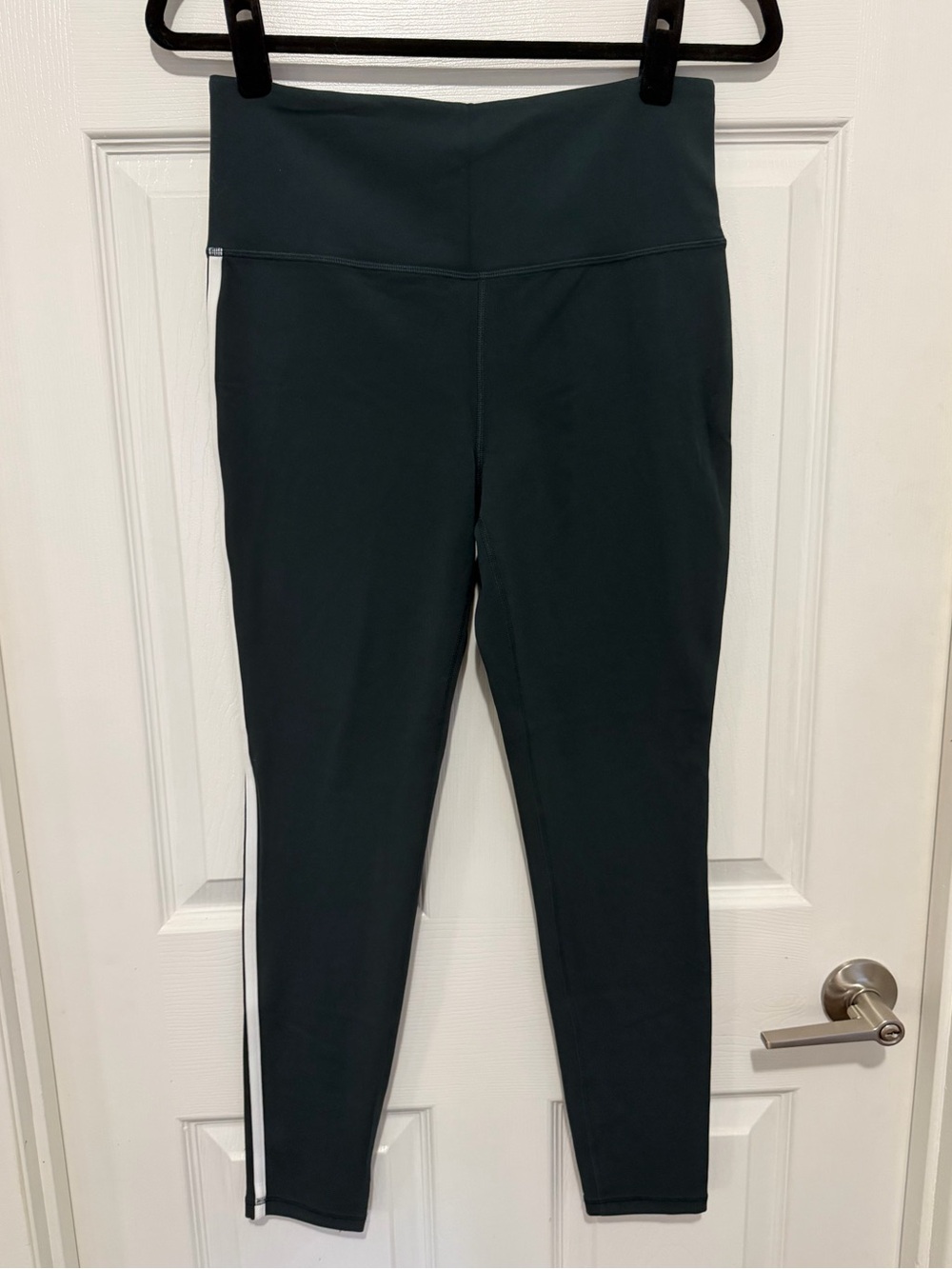 Athleta Dark Green High-Rise Leggings with White Side Stripe EUC